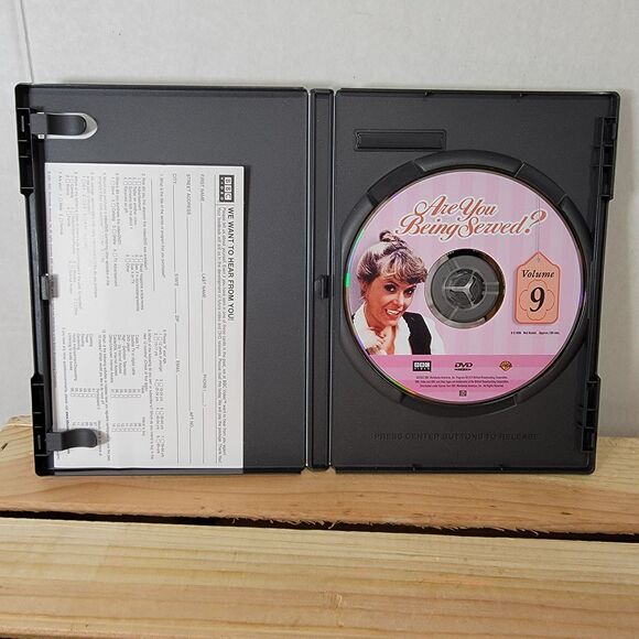 DVD Are You Being Served? Volume 9 - Picture 2 of 4